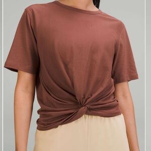 Lululemon crescent tee